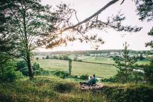 Perché è più sano andare a via dalla città per vivere nei piccoli centri?